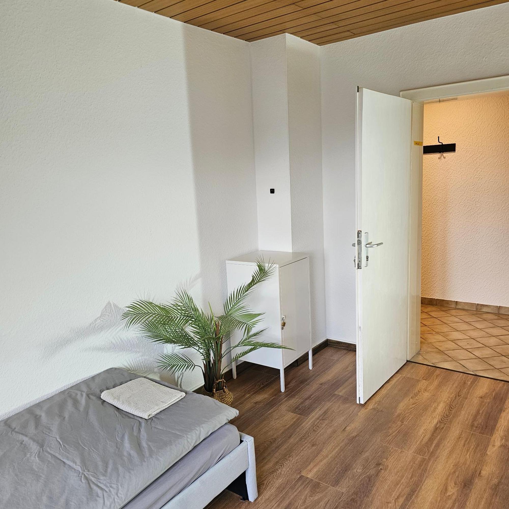 Monteurzimmer Karma Gelsenkirchen Exterior foto